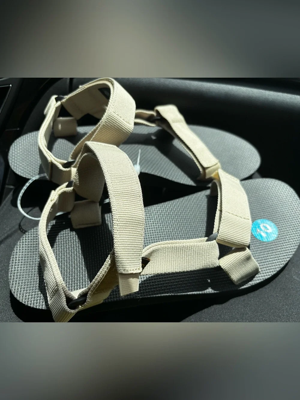 Teva Original Beige Canvas Strap with Black Label and Yellow Logo men 10  NEW